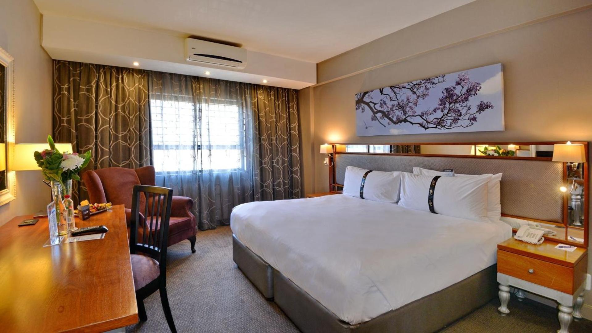 Anew Hotel Hatfield Претория Екстериор снимка